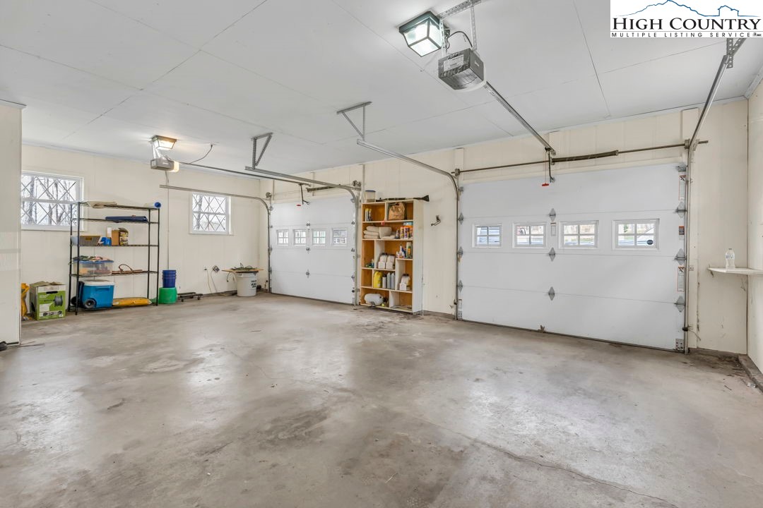 316 Fox Ridge Road Wilkesboro, NC 28697 - Photo 5 of 46