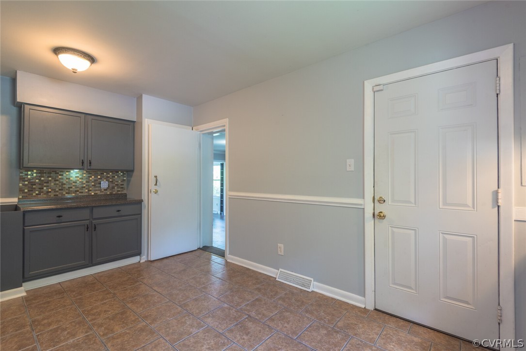 2404 Marroit Road Henrico, VA 23229 - Photo 9 of 34 Gallery Image 9