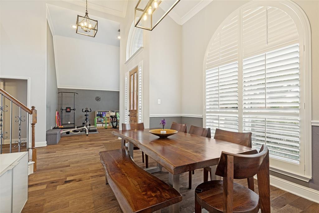 322 Hampton Court Coppell, TX 75019 - Photo 2 of 37