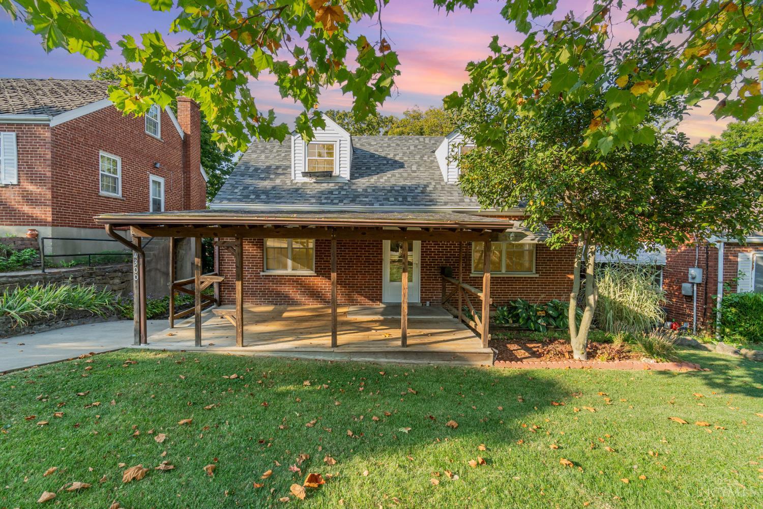 4300 Foley Road Cincinnati, OH 45205 - Photo 2 of 32