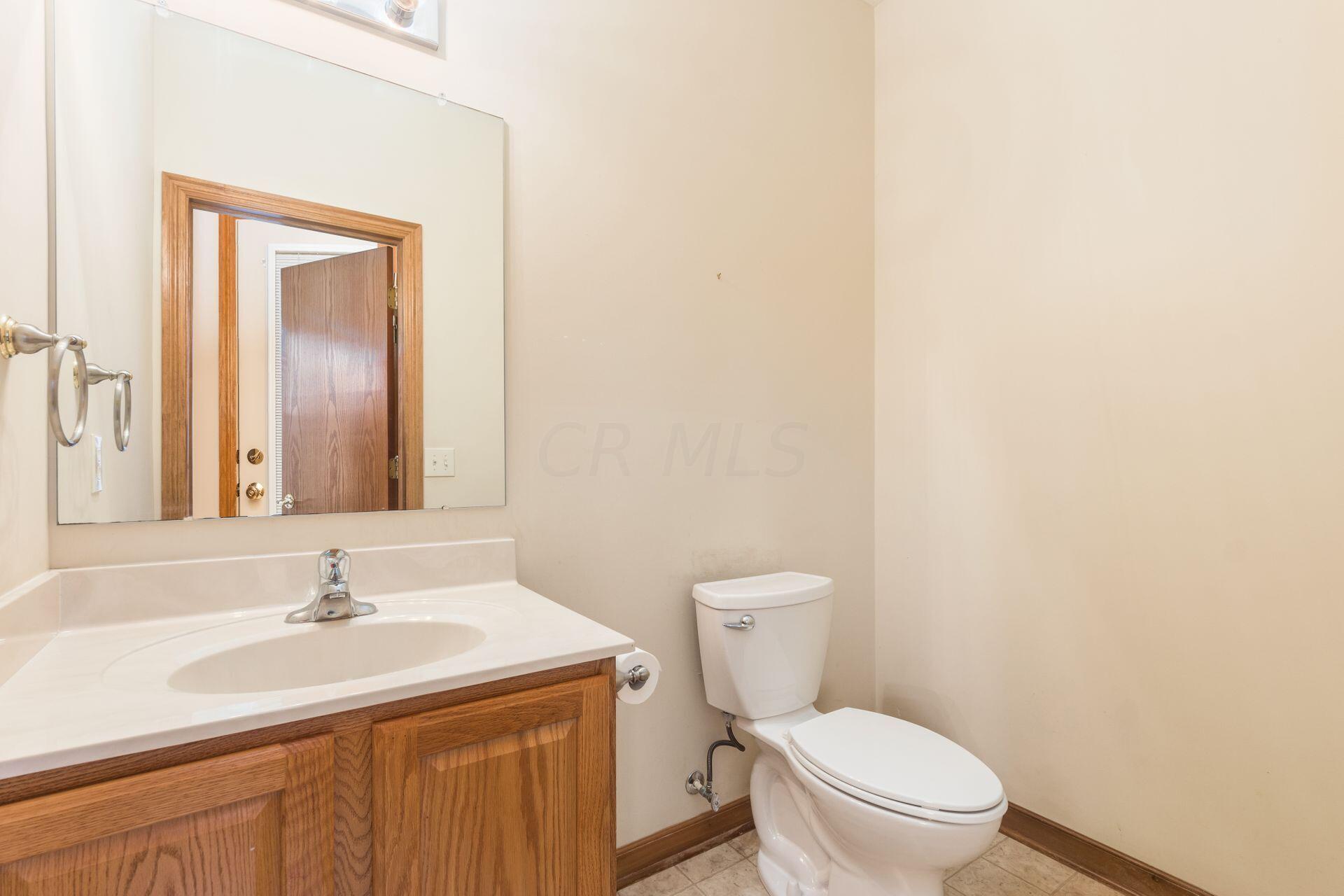 405 Shellbark Road Marysville, OH 43040 - Photo 16 of 39 Half Bath