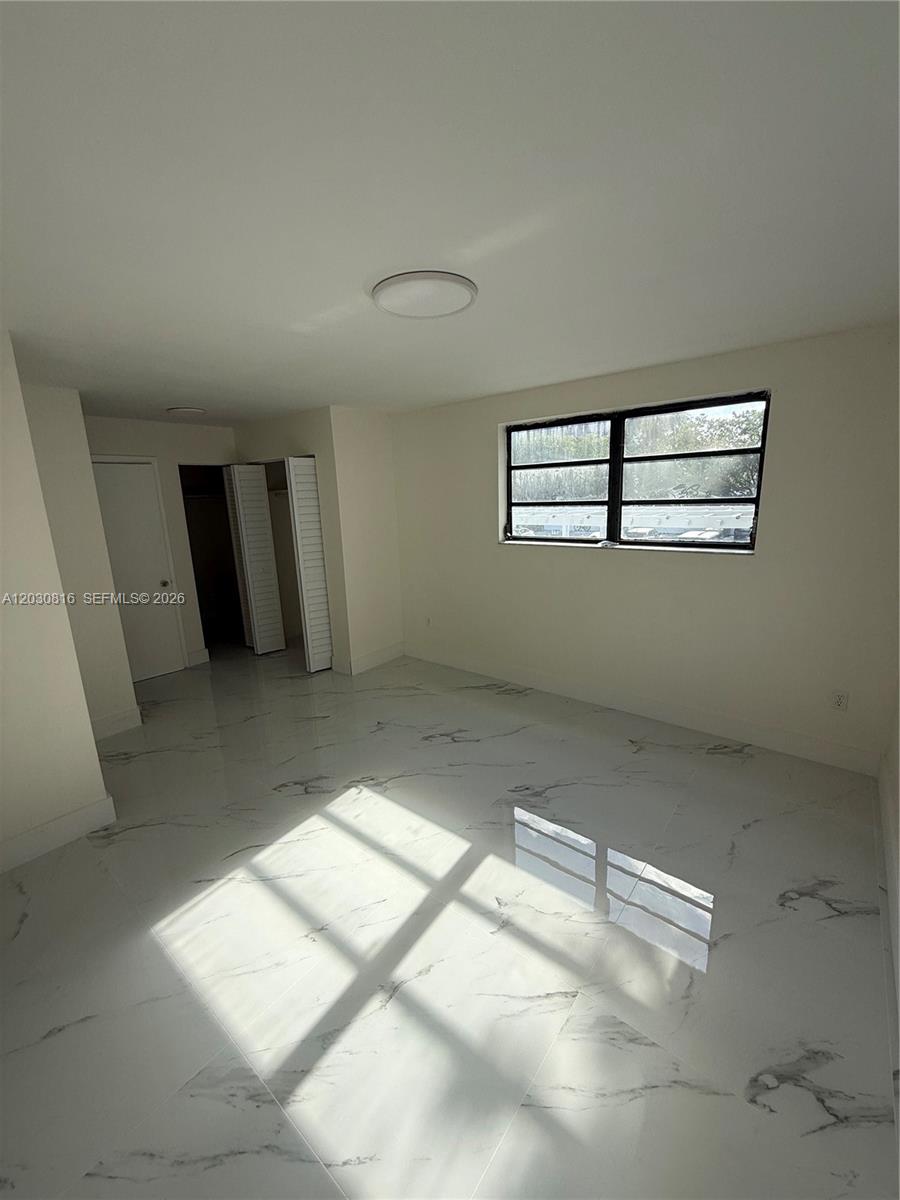1673 Bay Road, Unit 306 Miami Beach, FL 33139 - Photo 21 of 22