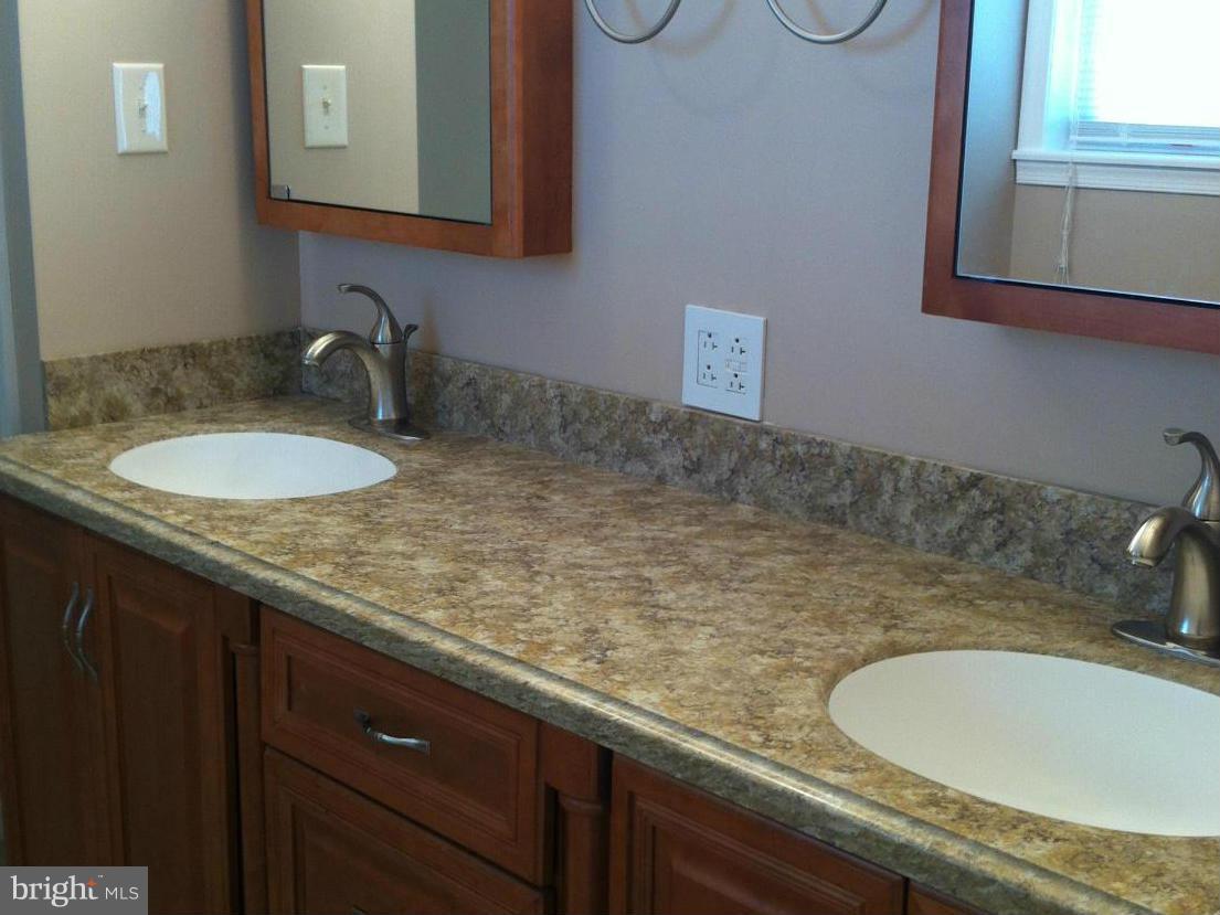 13804 Big Pool Road Clear Spring, MD 21722 - Photo 17 of 28 Bath