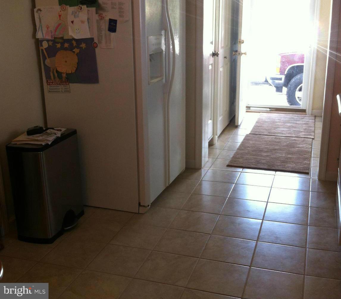 13804 Big Pool Road Clear Spring, MD 21722 - Photo 5 of 28 Kitchen