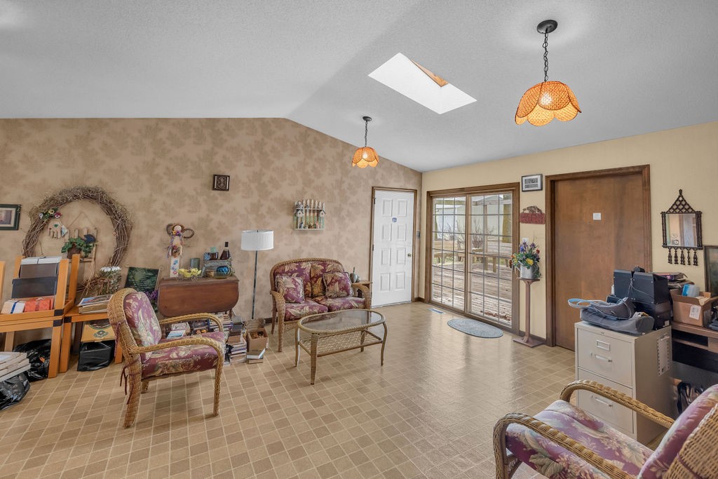 12793 Stocks Road Bethany, IL 61914 - Photo 7 of 33 Gallery Image 7