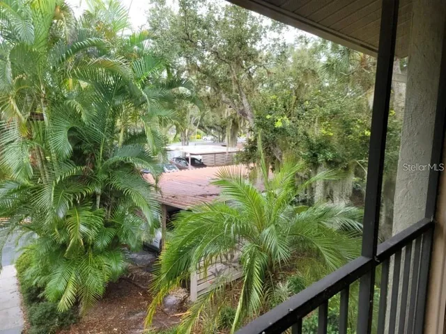 $139,900 | 642 Bird Bay Drive East, Unit 205, Venice, FL 34285