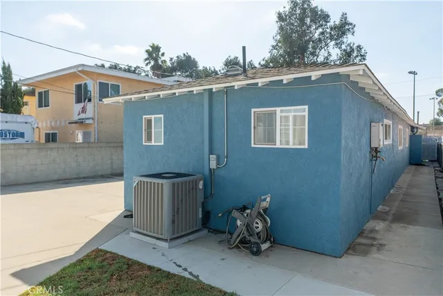$1,220,000 | 18406 Kingsdale Avenue, Redondo Beach, CA 90278
