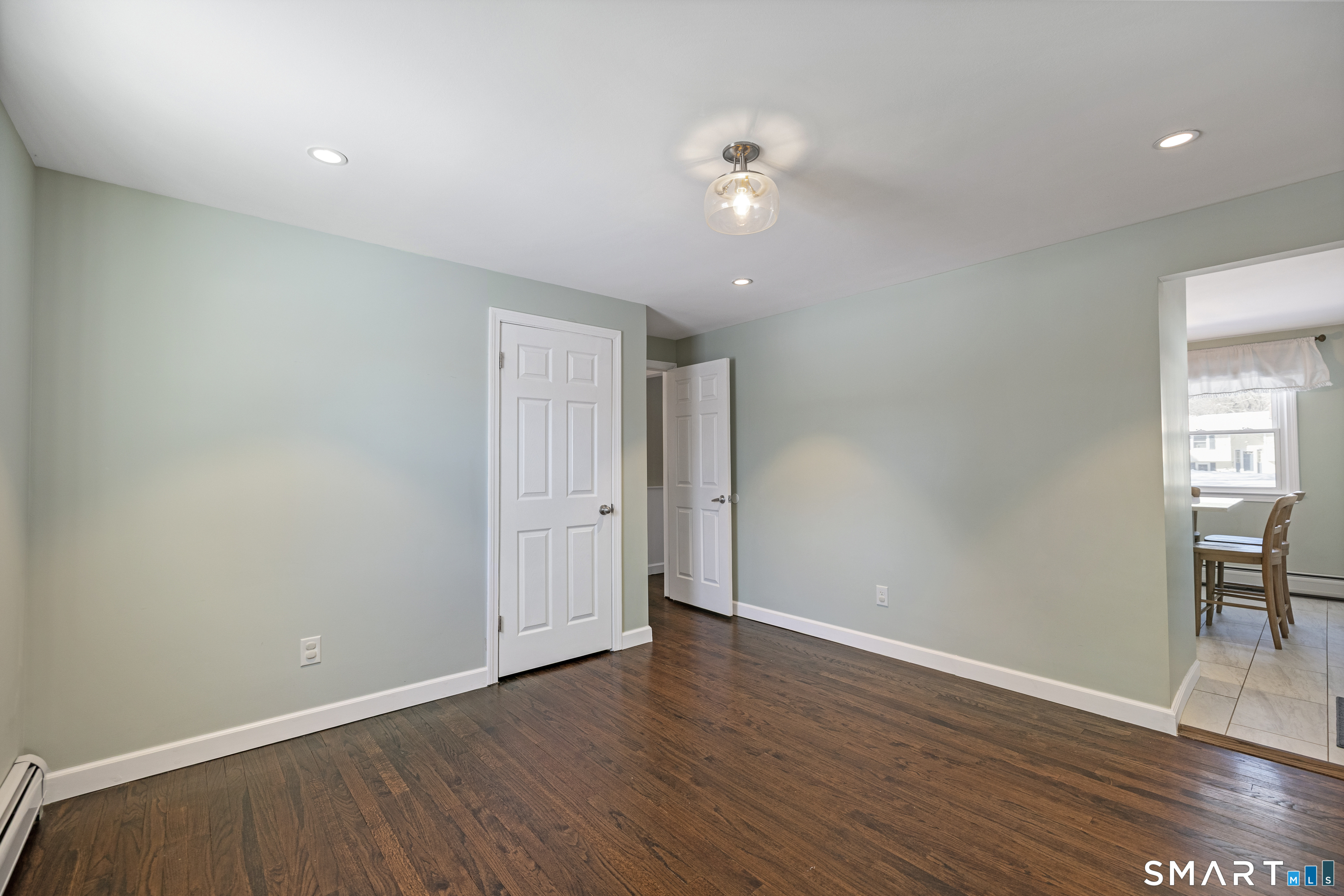 31 Edgewood Circle Southington, CT 06489 - Photo 11 of 26