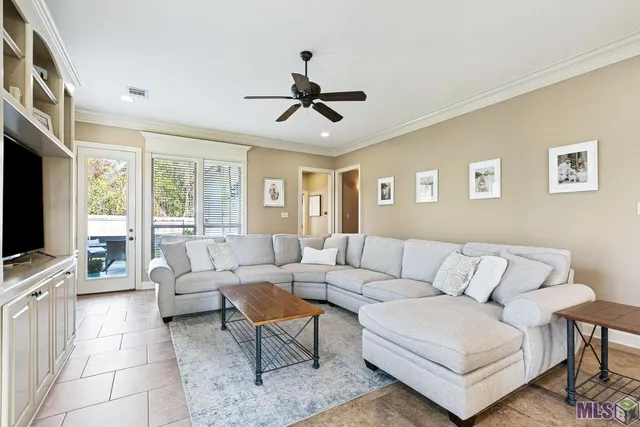 $278,500 | 1160 Madrid Avenue, St. Gabriel, LA 70776