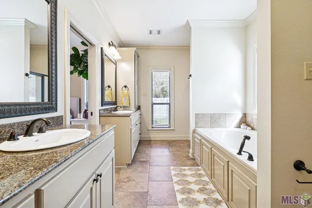 $278,500 | 1160 Madrid Avenue, St. Gabriel, LA 70776