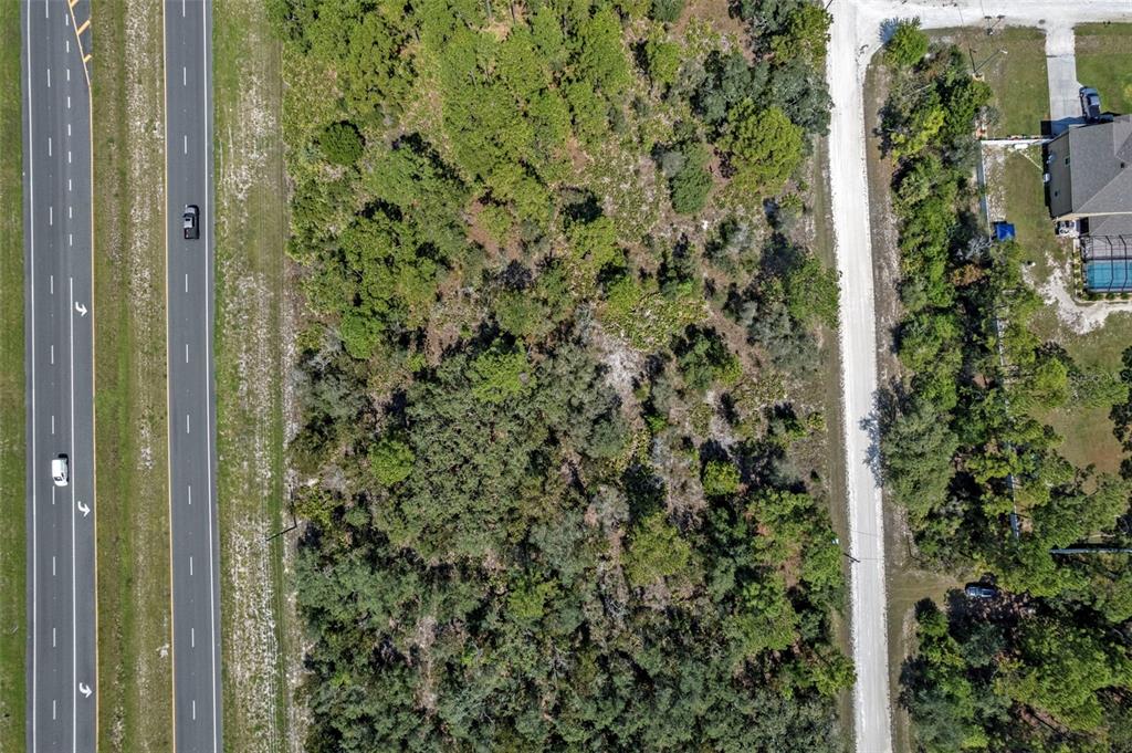 18172 Commercial Way Weeki Wachee, FL 34614 - Photo 5 of 12 a view of a outdoor space