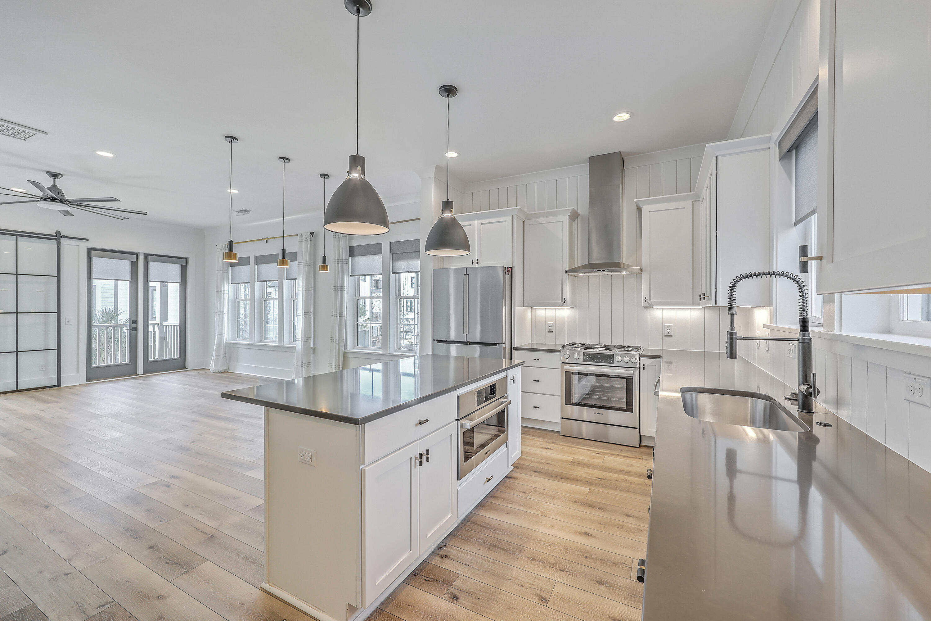 1216 Gatch Court Mount Pleasant, SC 29464 - Photo 12 of 37 ZYN_6771_2_3_4_5_6_7