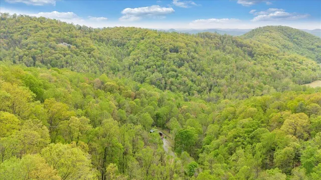 $595,000 | 13357 Callaway Road, Callaway, VA 24067