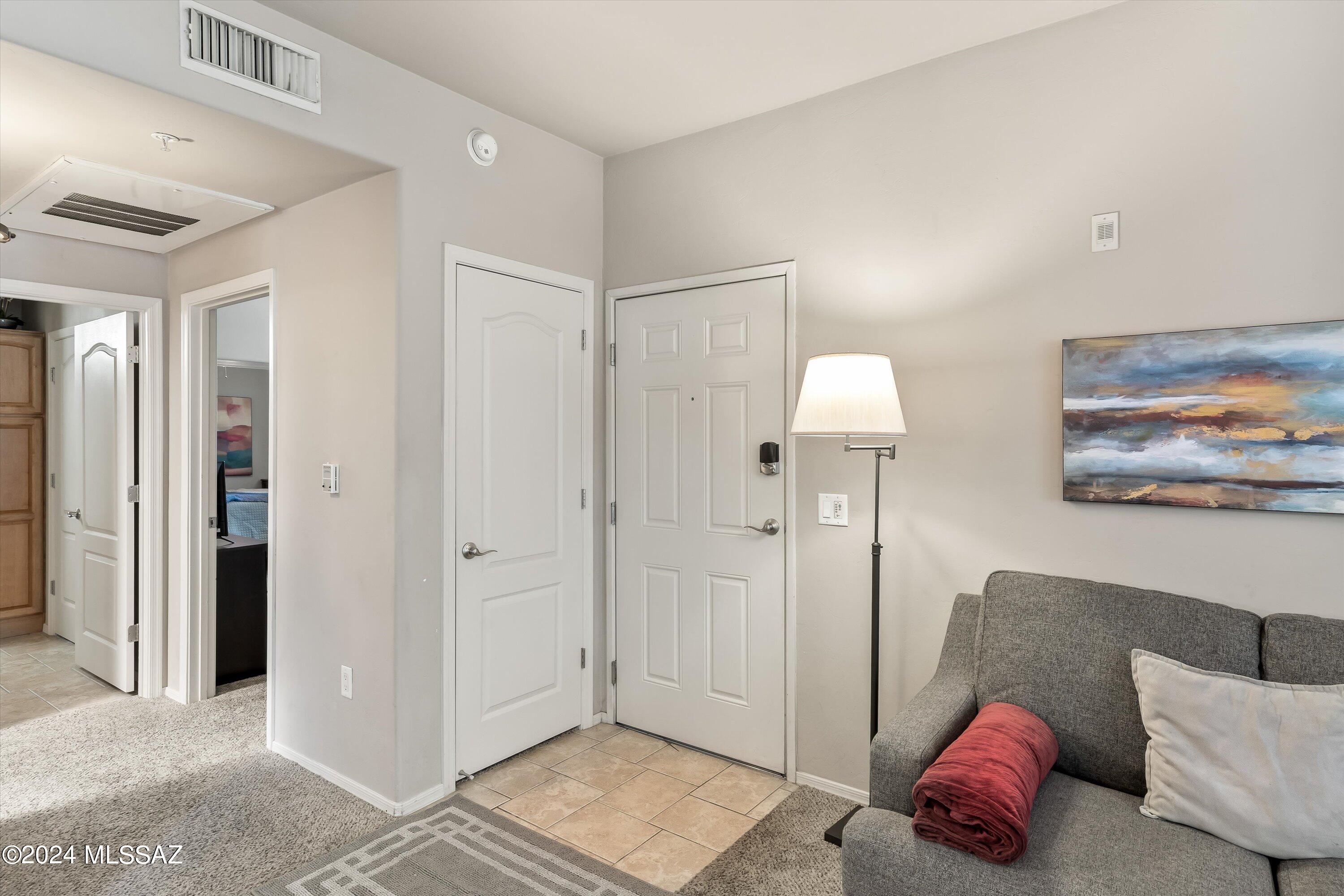 2550 East River Road, Unit 15106 Tucson, AZ 85718 - Photo 3 of 36