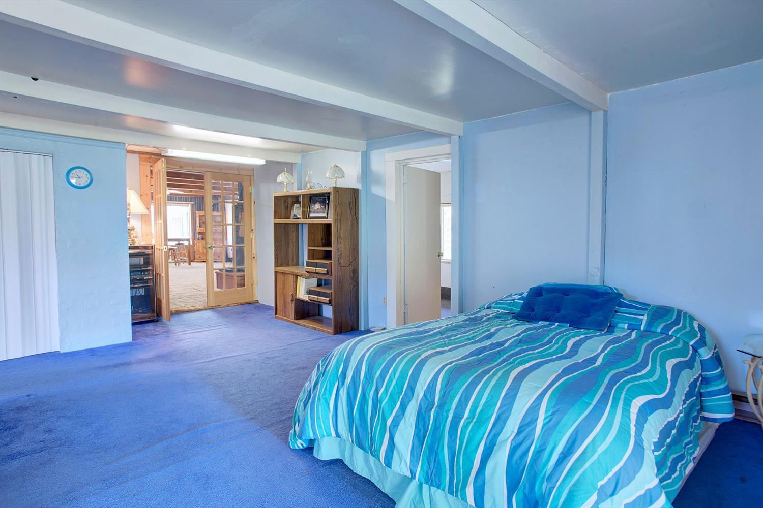 4110 Azalea-Glen Road Glendale, OR 97442 - Photo 11 of 28 Additional Photo