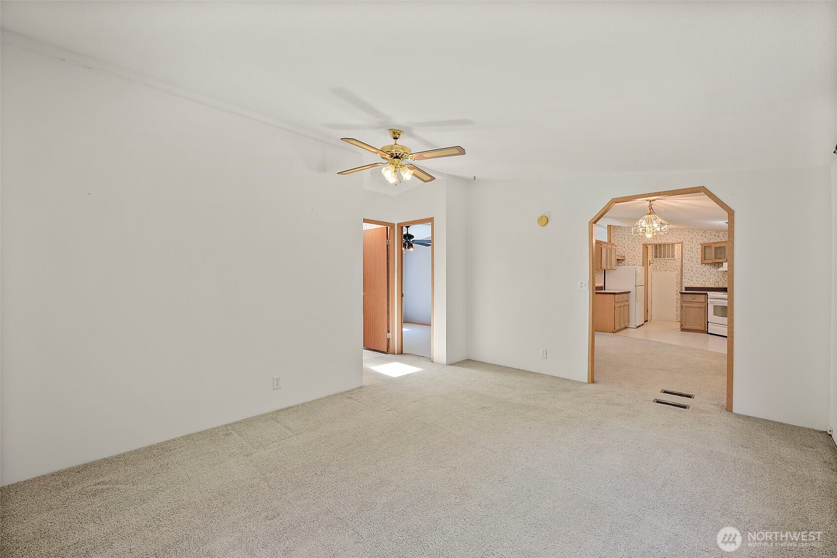 6677 Southeast Sedgwick Road Port Orchard, WA 98366 - Photo 25 of 38 Gallery Image 25