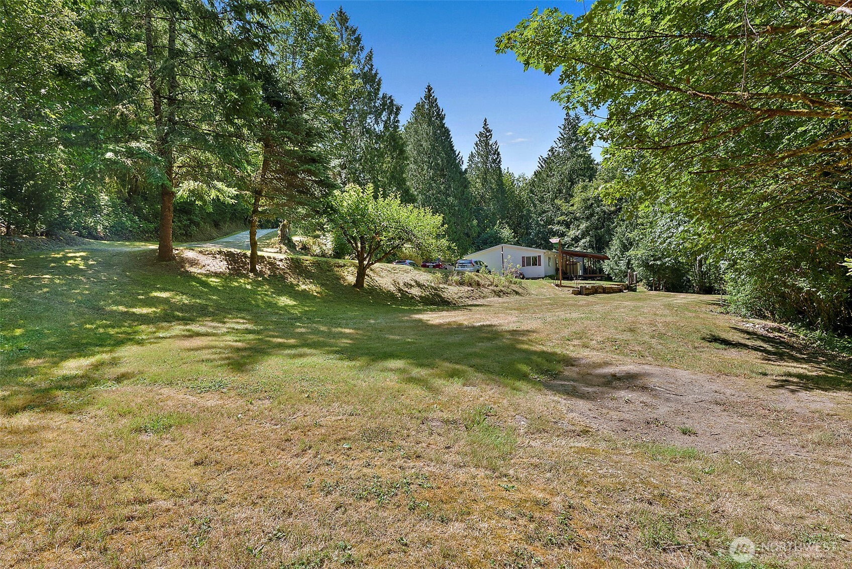 6677 Southeast Sedgwick Road Port Orchard, WA 98366 - Photo 5 of 38 Gallery Image 5