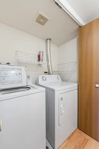 $250,000 | 9298 Meadowview Drive, Orland Hills, IL 60487