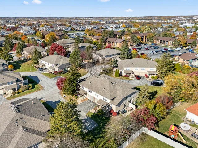 $250,000 | 9298 Meadowview Drive, Orland Hills, IL 60487