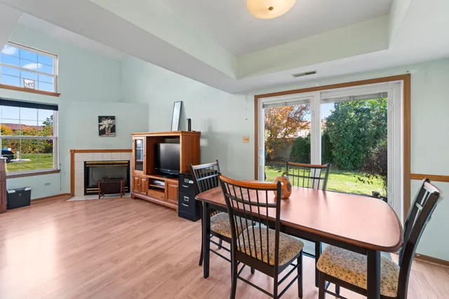 $250,000 | 9298 Meadowview Drive, Orland Hills, IL 60487