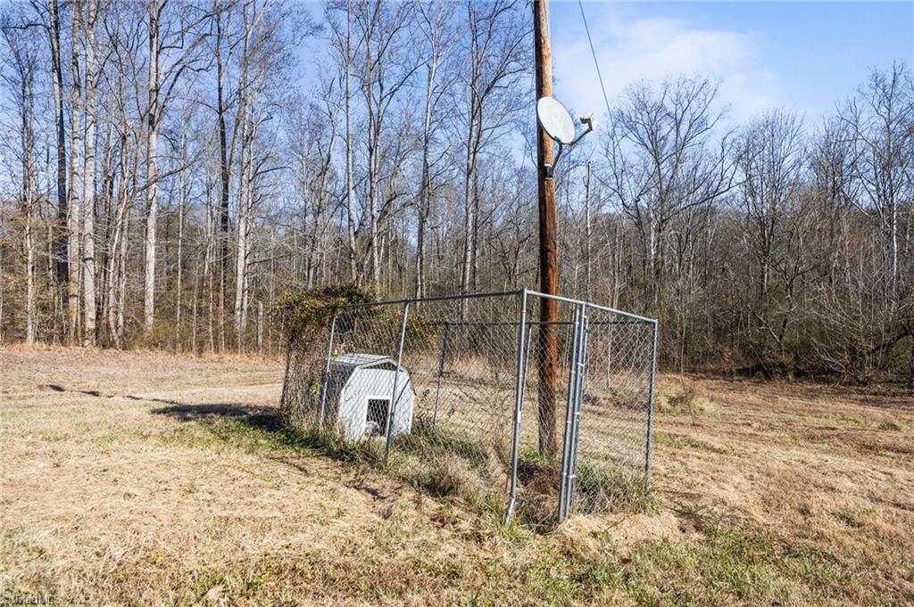 1728 Groom Road Sophia, NC 27350 - Photo 34 of 41