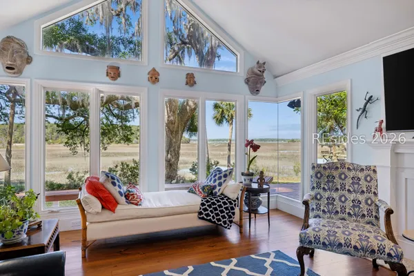 $1,399,000 | 43 Spartina Crescent, Bluffton, SC 29910