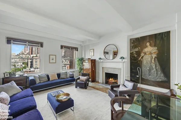 $1,450,000 | 155 East 72nd Street, Unit 7D | Lenox Hill
