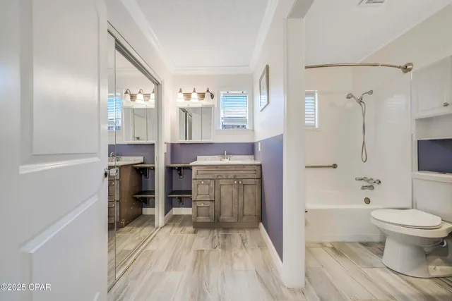 $2,750 | 205 Sunset Lane, Panama City Beach, FL 32407