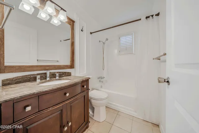 $2,750 | 205 Sunset Lane, Panama City Beach, FL 32407