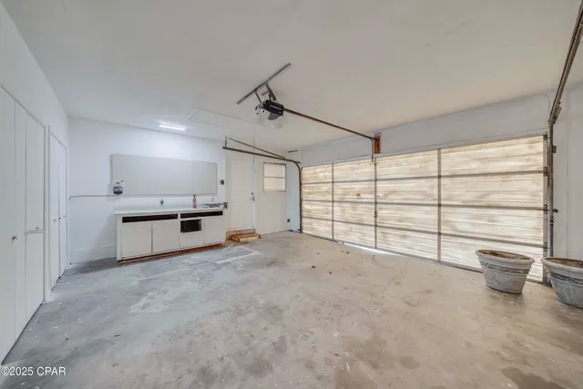 $2,750 | 205 Sunset Lane, Panama City Beach, FL 32407