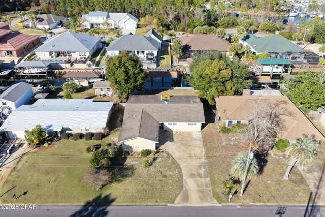 $2,750 | 205 Sunset Lane, Panama City Beach, FL 32407