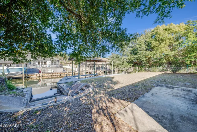 $2,750 | 205 Sunset Lane, Panama City Beach, FL 32407