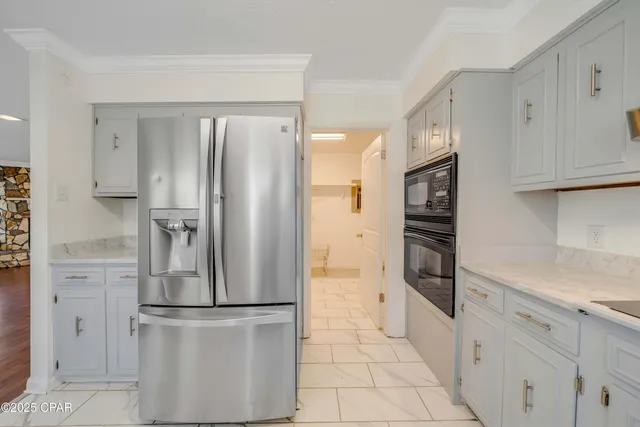 $2,750 | 205 Sunset Lane, Panama City Beach, FL 32407