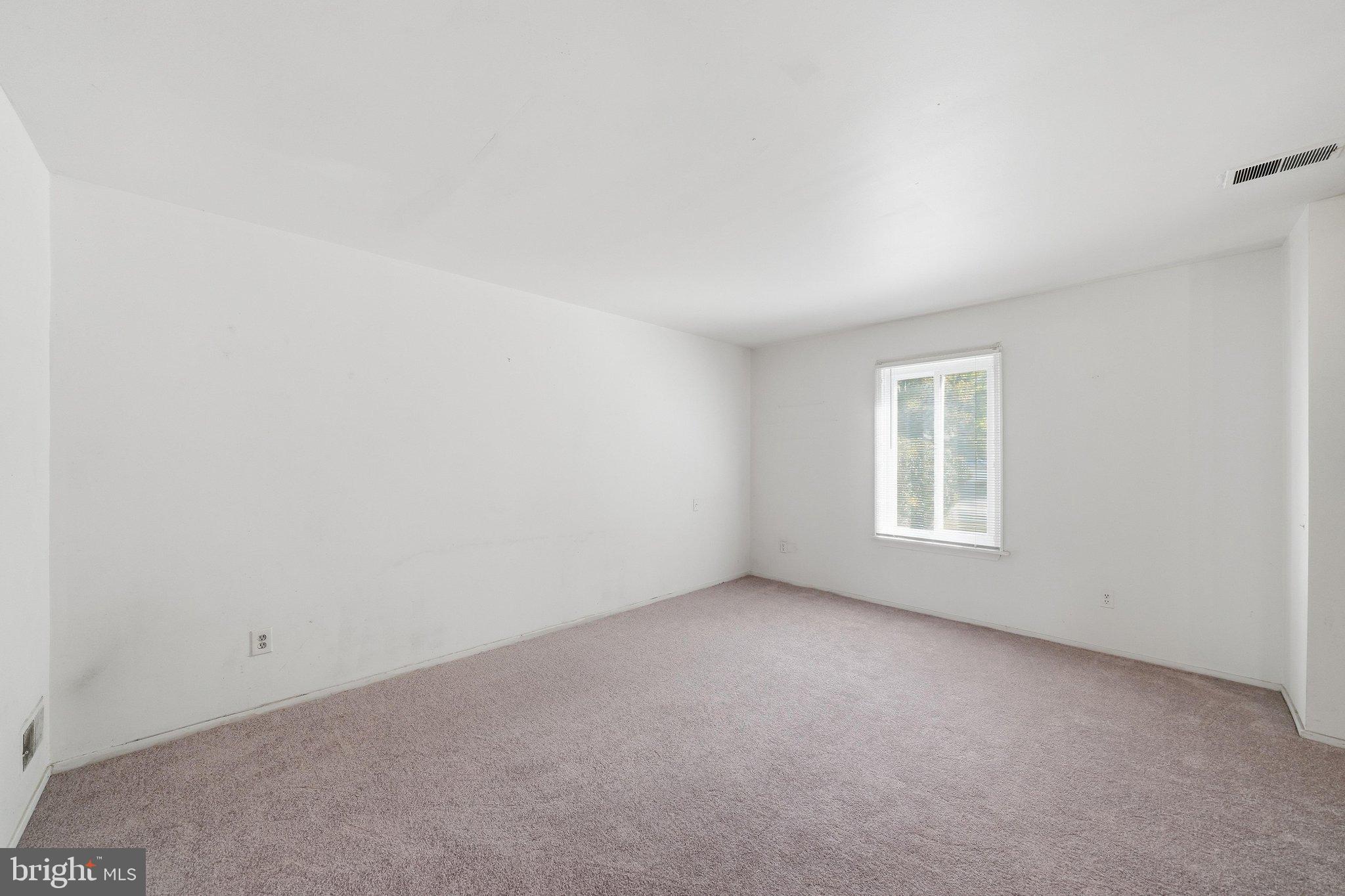 19306 Thomas Farm Road Gaithersburg, MD 20886 - Photo 17 of 50 DSC08237