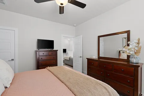 $350,000 | 529 Peace Drive, Liberty Hill, TX 78642