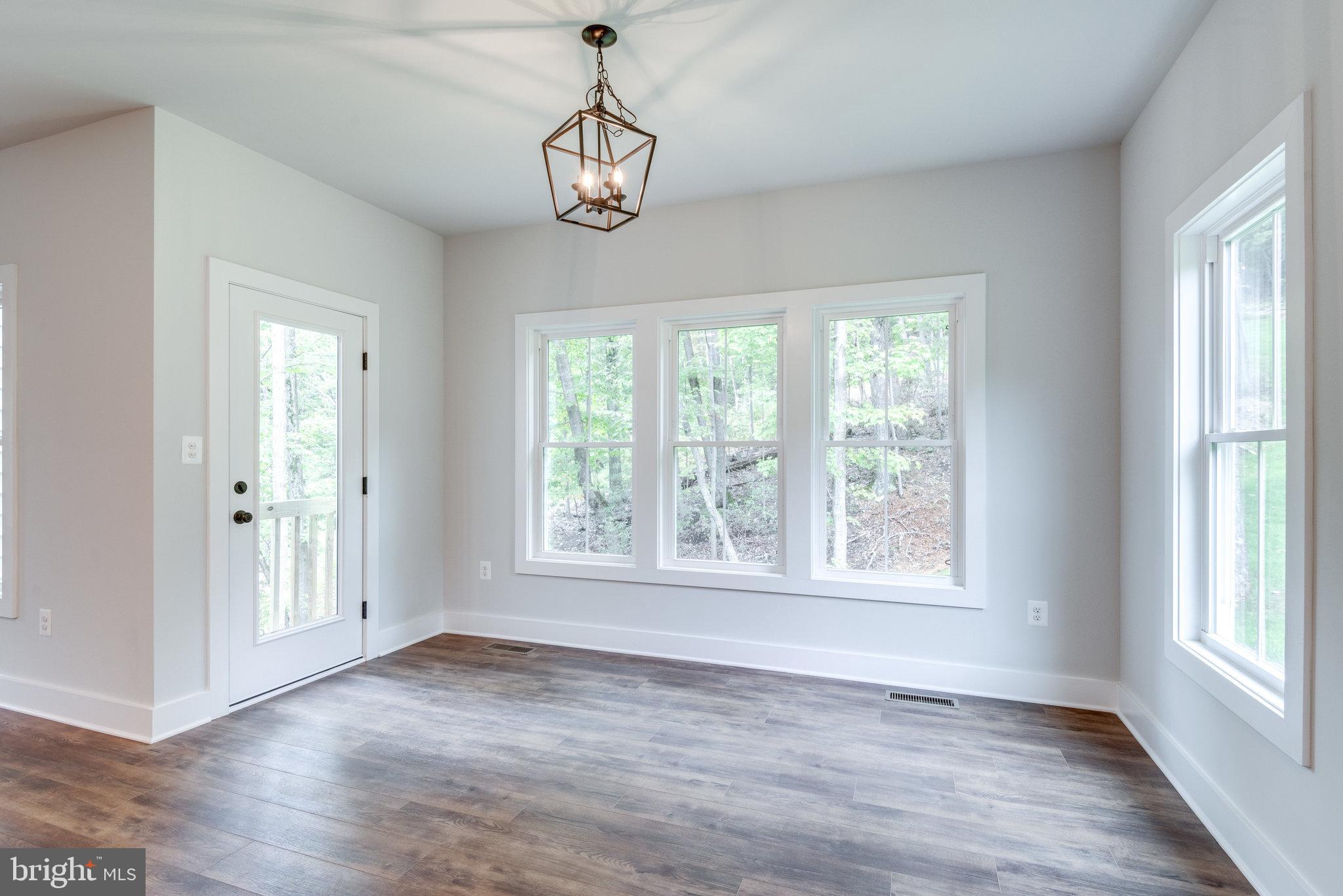 1819 Ridge Road Haymarket, VA 20169 - Photo 8 of 47