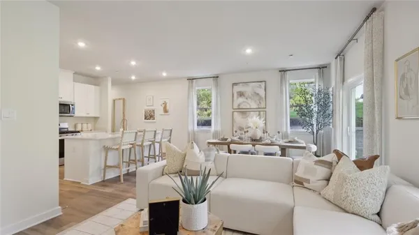 $389,990 | 162 River Rdg Drive, Moon Township, PA 15108