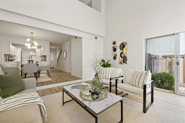$599,500 | 8211 Greenslope Drive, Austin, TX 78759