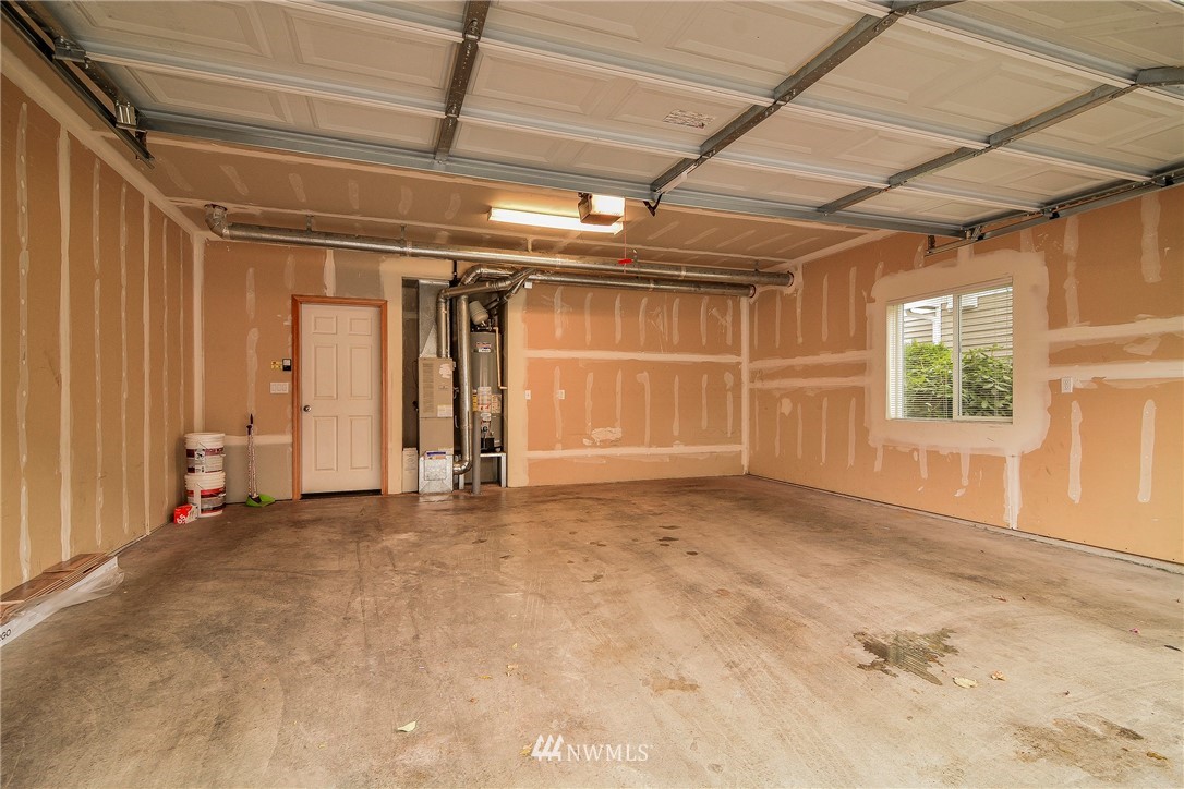 18913 108th Lane Southeast Renton, WA 98055 - Photo 23 of 25 Gallery Image 23