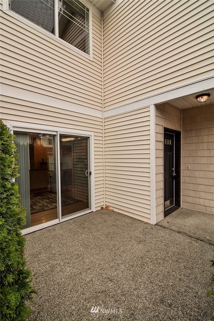 18913 108th Lane Southeast Renton, WA 98055 - Photo 24 of 25 Gallery Image 24