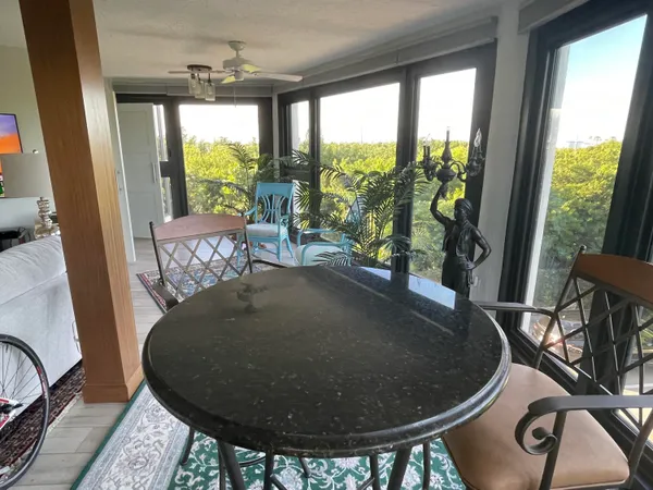 $6,500 | 7204 Gulf Of Mexico Boulevard, Unit 204, Marathon, FL 33050