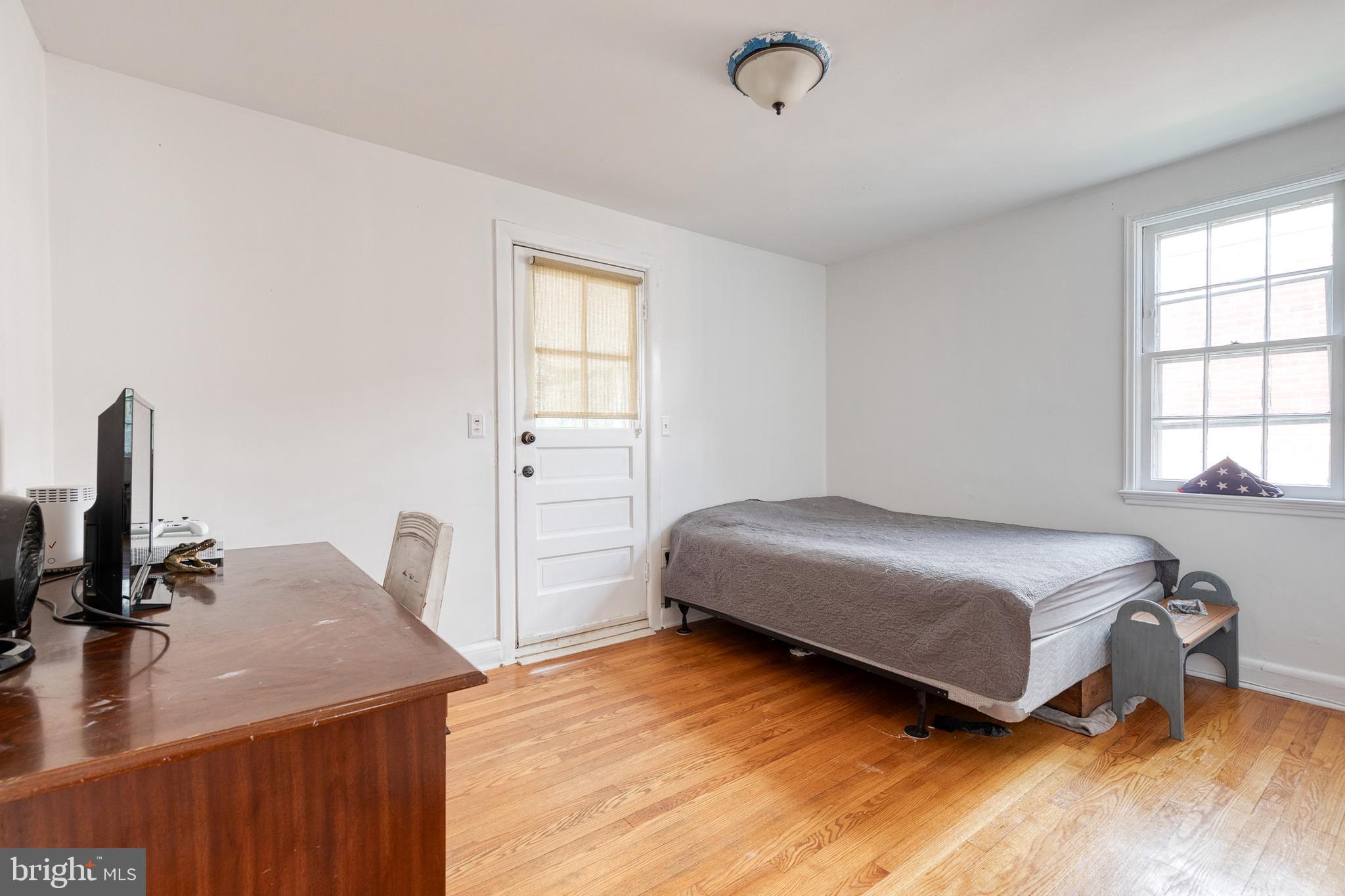 509 Windwood Road Baltimore, MD 21212 - Photo 14 of 23