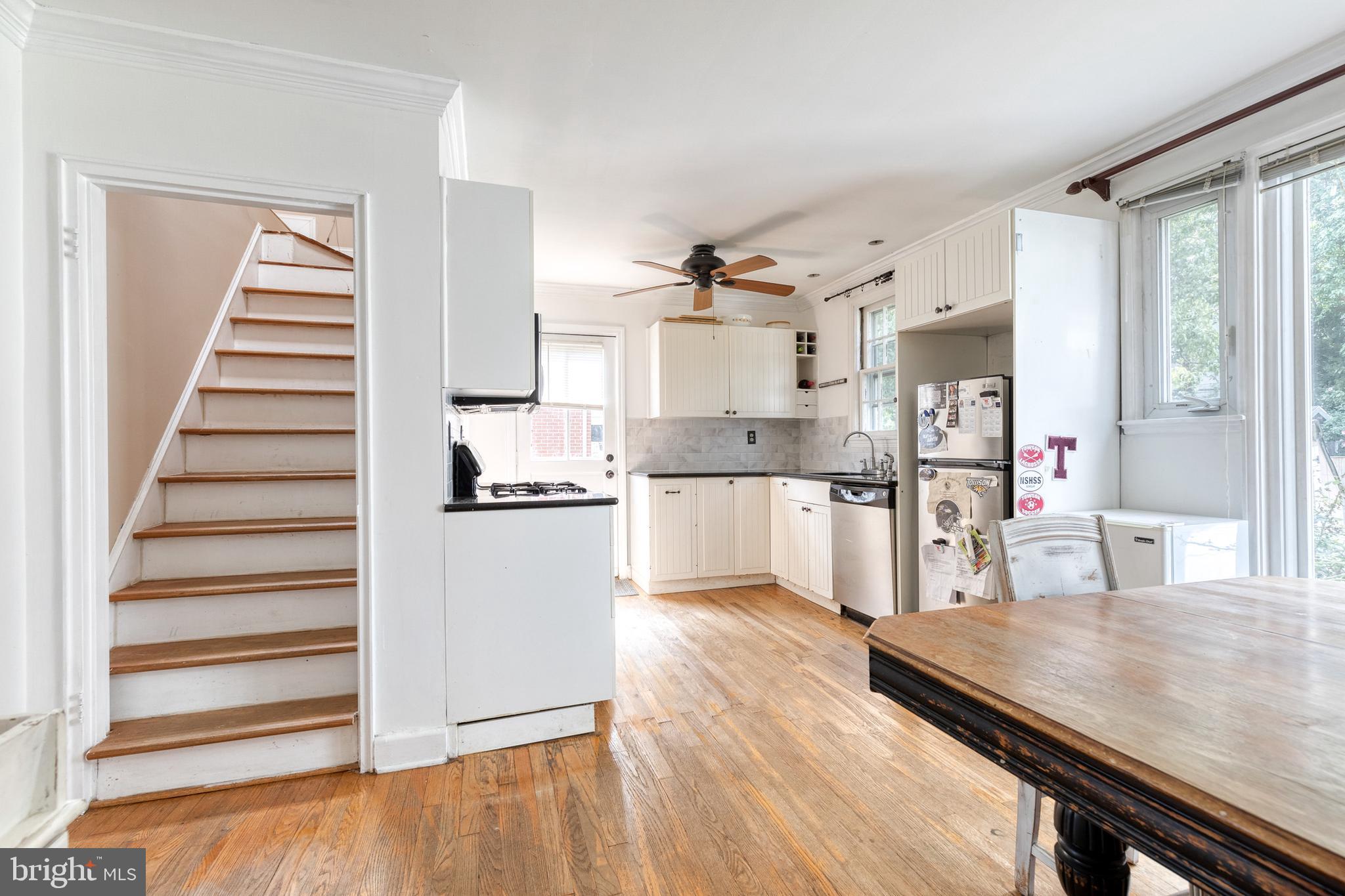 509 Windwood Road Baltimore, MD 21212 - Photo 8 of 23