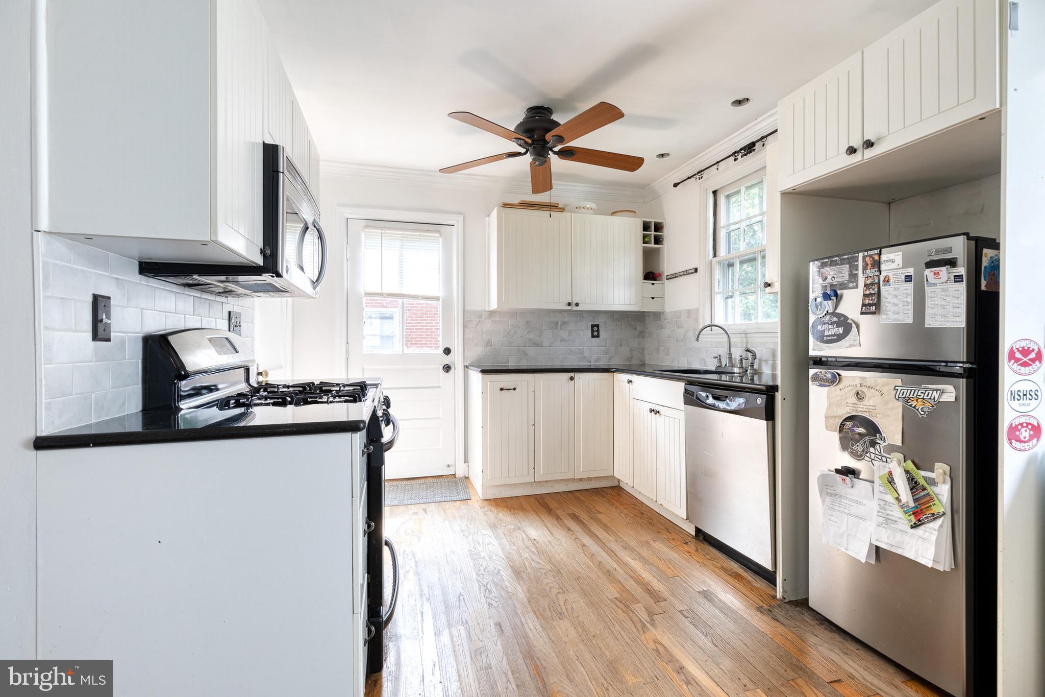 509 Windwood Road Baltimore, MD 21212 - Photo 9 of 23