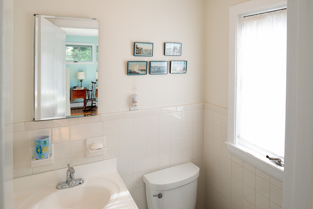 52 Stony Brook Road, Unit 2 Marblehead, MA 01945 - Photo 12 of 15 Gallery Image 12