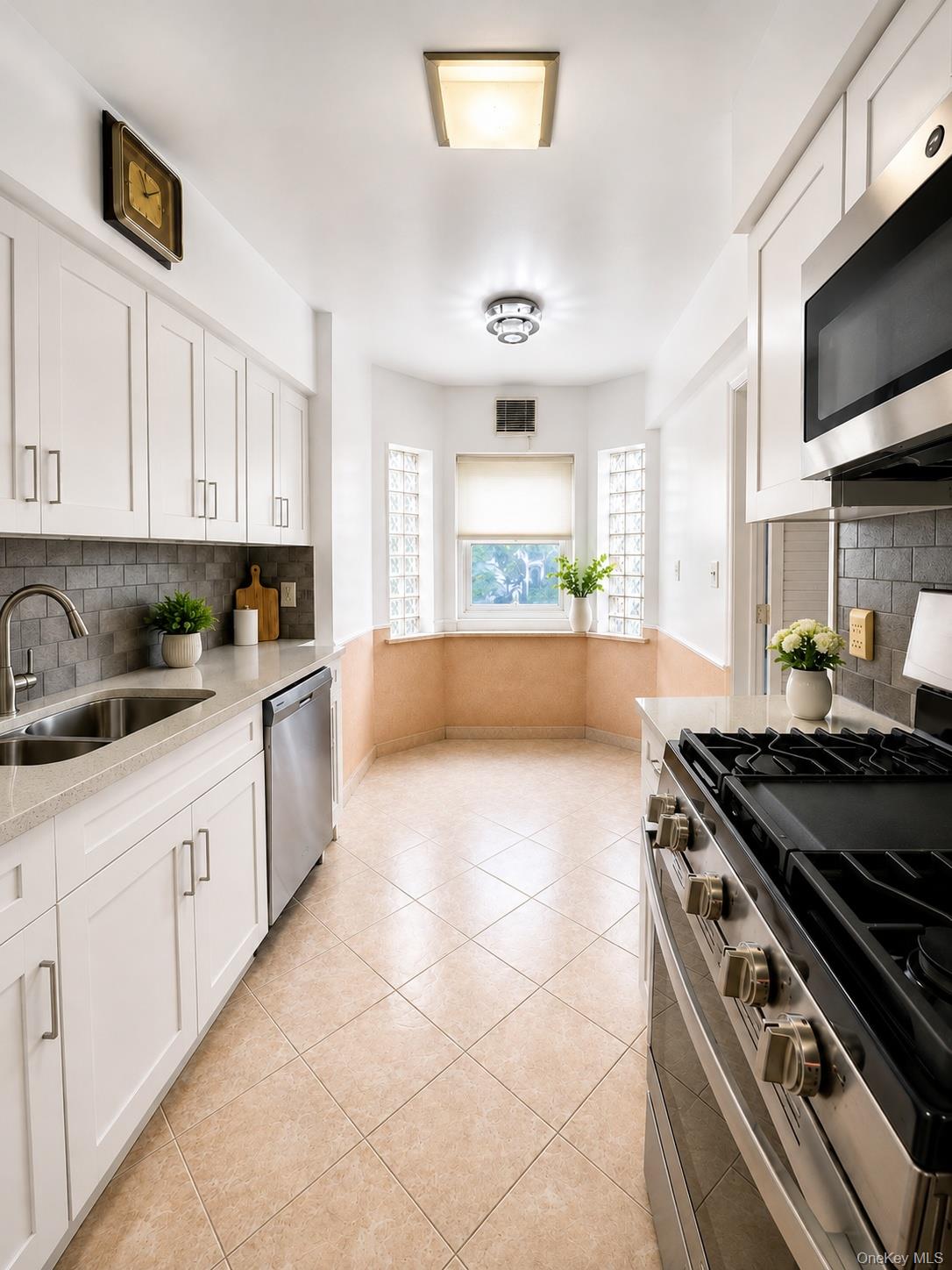 108-30 65th Road Queens, NY 11375 - Photo 4 of 8 Gallery Image 4