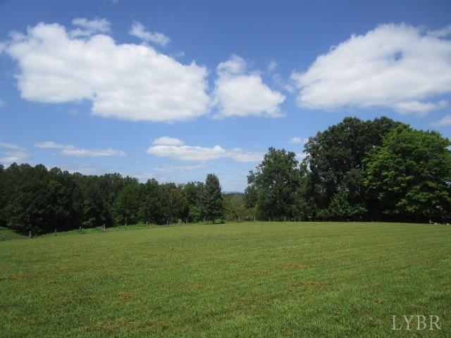 831 Farm View Road Glade Hill, VA 24092 - Photo 7 of 29 Gallery Image 7