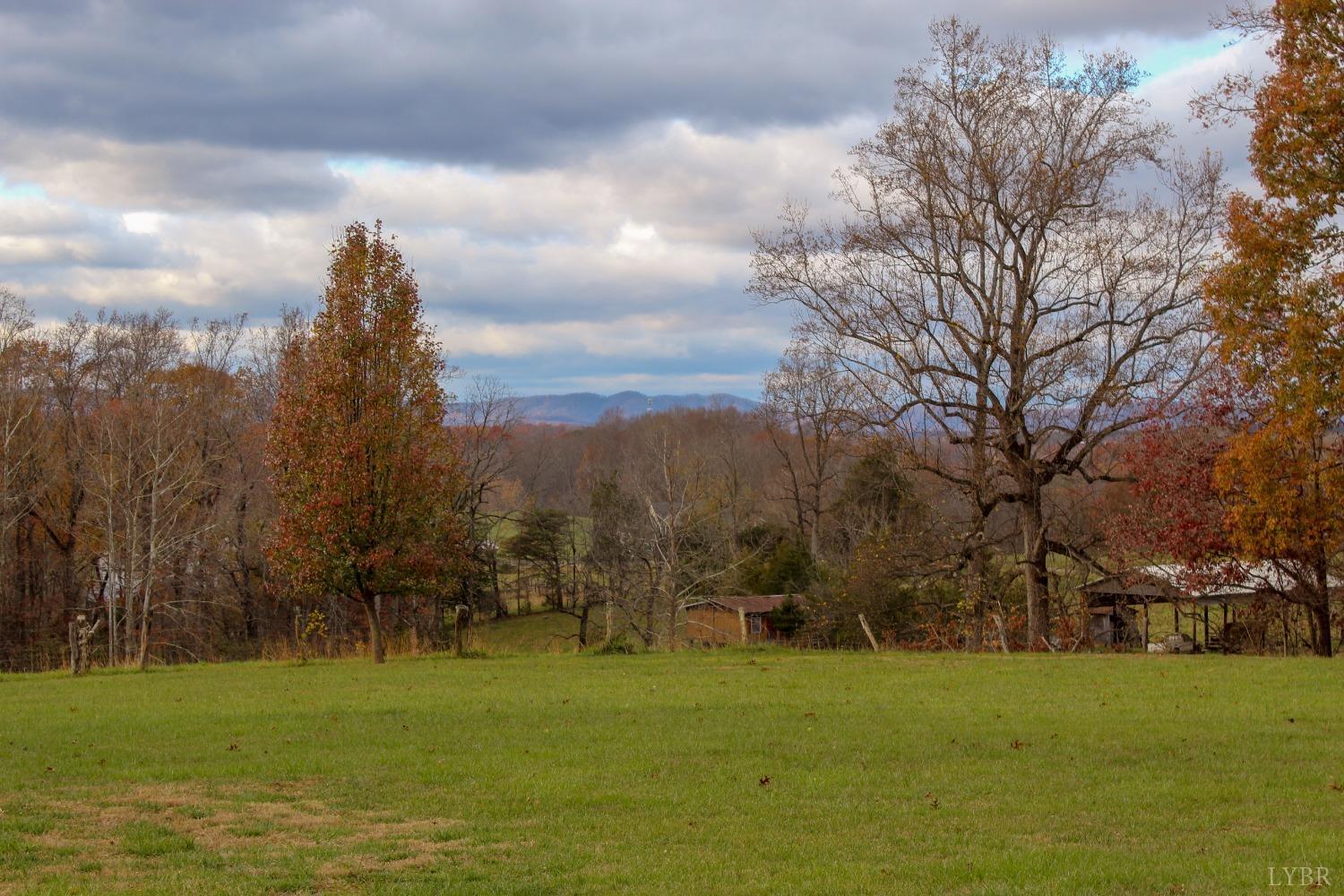 831 Farm View Road Glade Hill, VA 24092 - Photo 10 of 29 Gallery Image 10