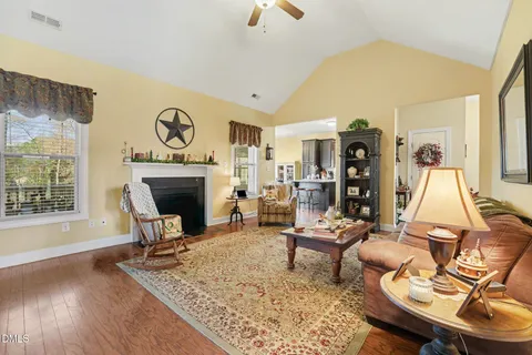 $419,900 | 25 Walnut View Court, Youngsville, NC 27596