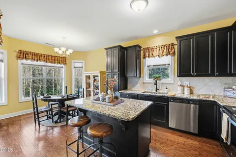 $419,900 | 25 Walnut View Court, Youngsville, NC 27596